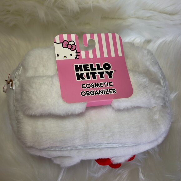 NEW Hello Kitty‎ Plush Cosmetic Bag Organizer - Picture 3 of 6